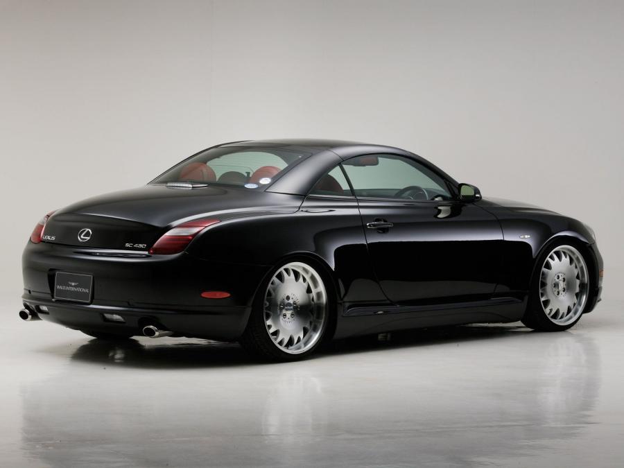  Lexus SC430 by Wald 2006 года  (фото 4 из 4)